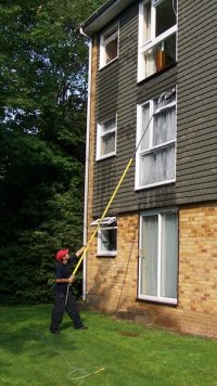 How do you value a window cleaning round?